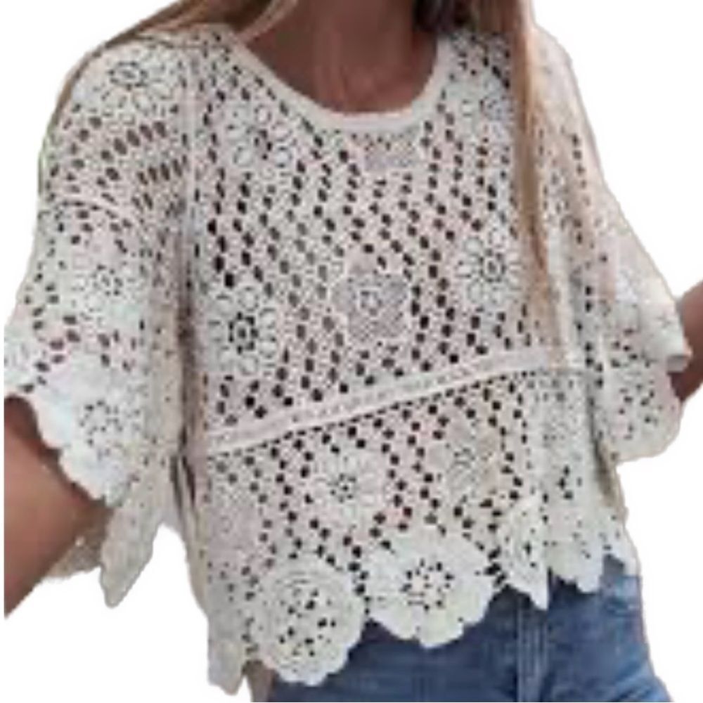 Women’s Medium Cream/Off White Crochet Lace Cropped Top